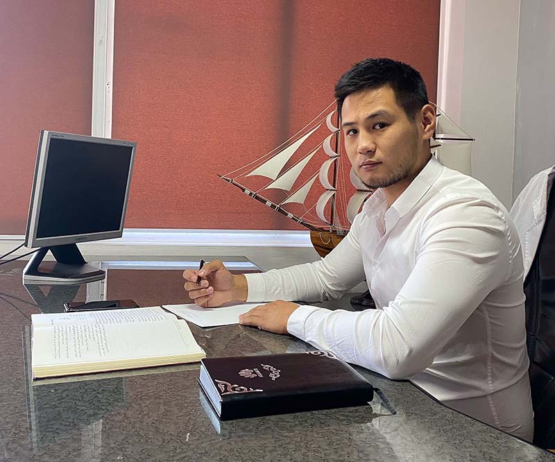 Врач восточной медицины Абдулкаюмов Лутпулла